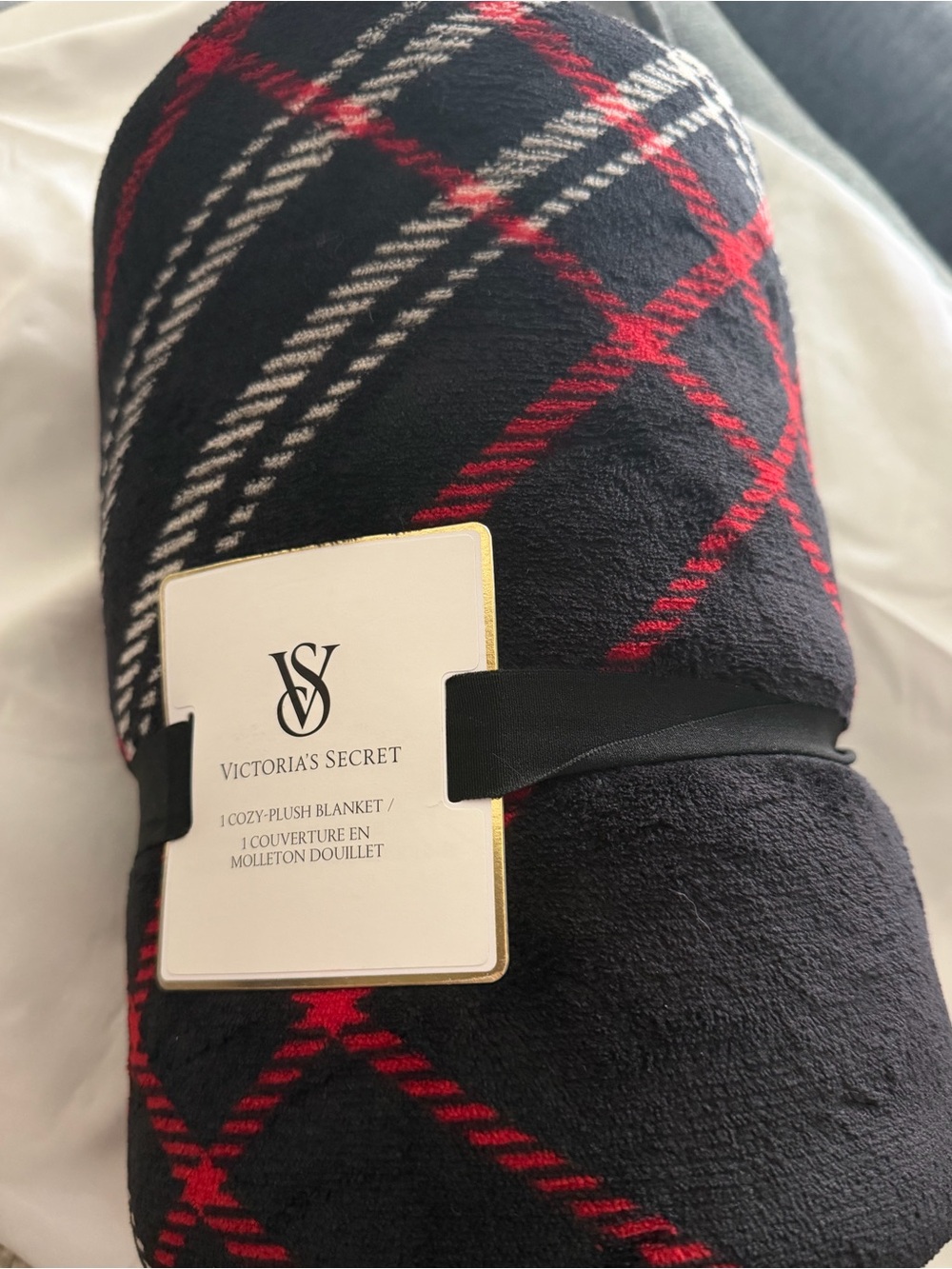 Victoria's Secret Black and Red Plaid  Cozy plush blanket